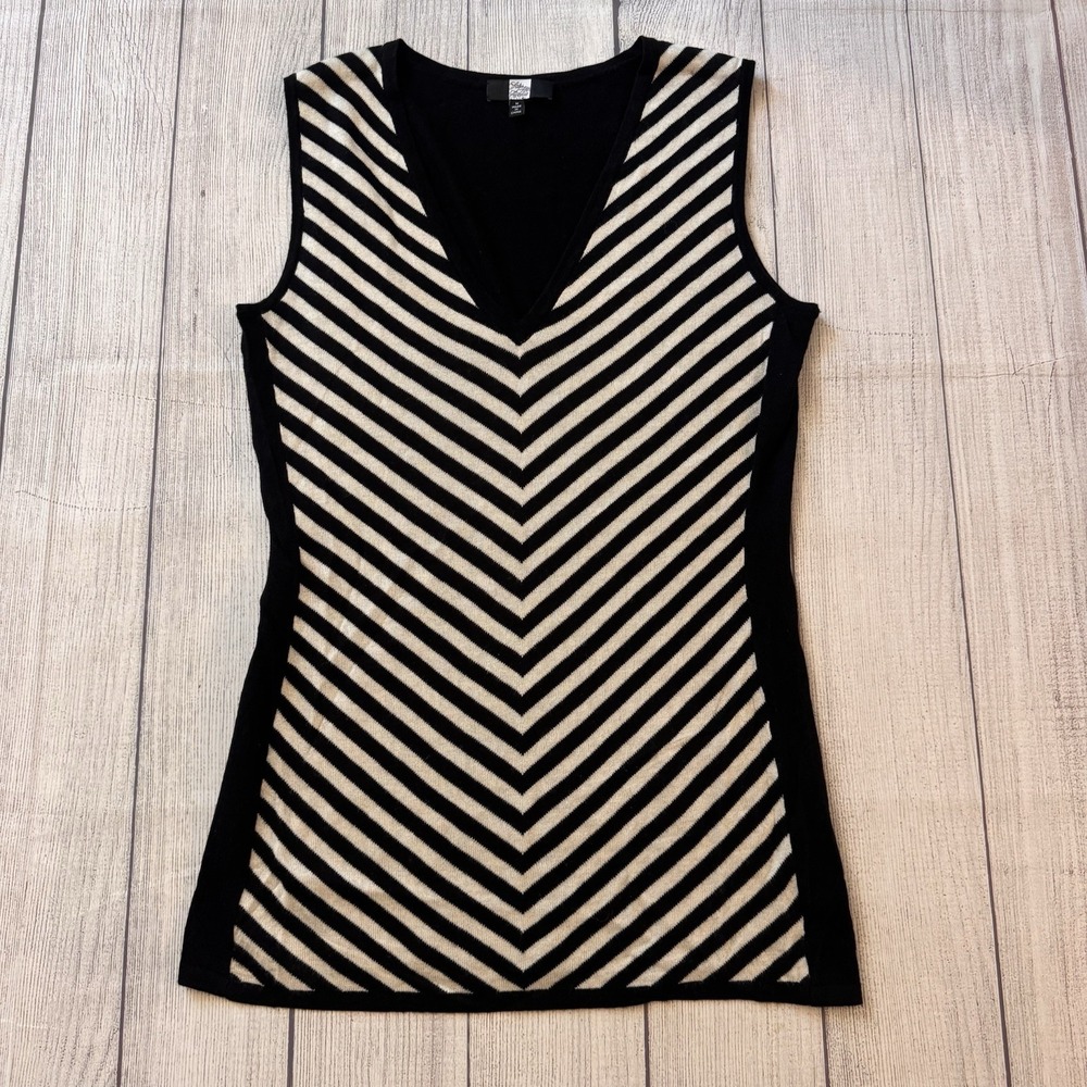 Saks Fifth Avenue Silk Cashmere Sweater Vest M Chevron Stripe Luxury Women's